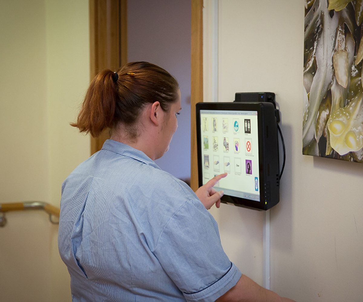 Clarenbridge-Care-Centre-Nursing-Home-Care-Team-carer-HCA
